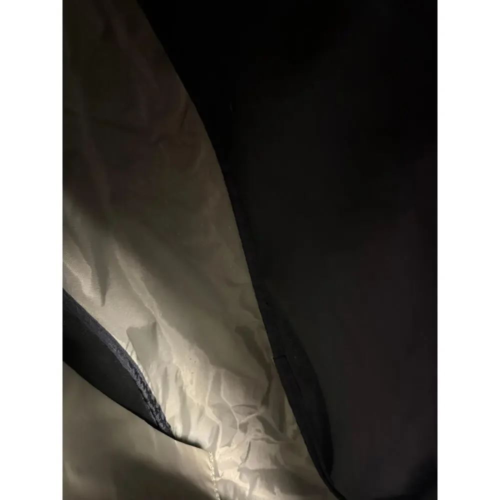 Nike Black Training Duffel‎ Bag With Shoulder Strap Zippered Compartments